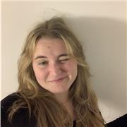 Studentessa universitaria, uscita da poco dal liceo scientifico G.B Quadri di Vicenza offre ripetizioni di matematica e italiano